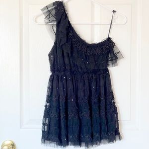 Max studio one shoulder blouse